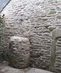 wall after repointing and structural repair