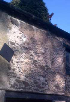 lime dashing falling off wall in Cumbria